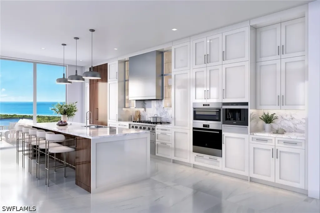 6869 Grenadier Boulevard Naples FL 34108