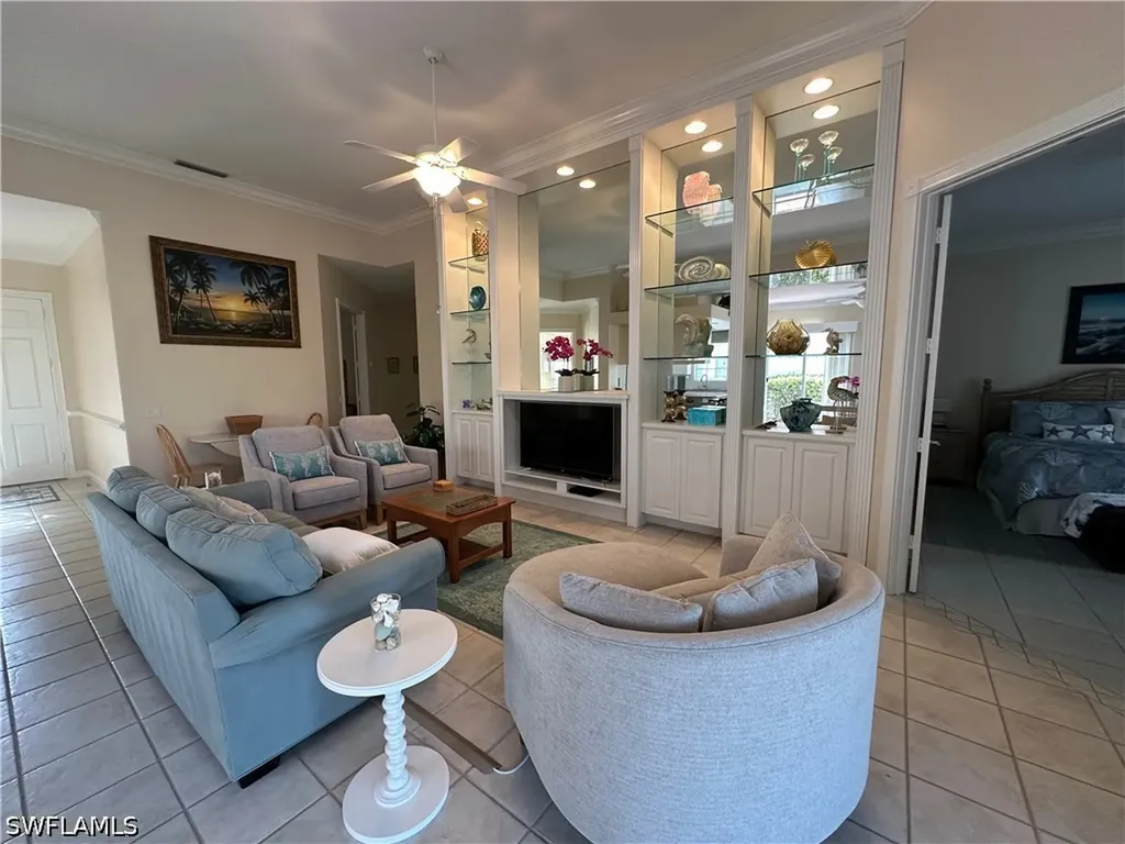 4345 Montalvo Court Naples FL 34109