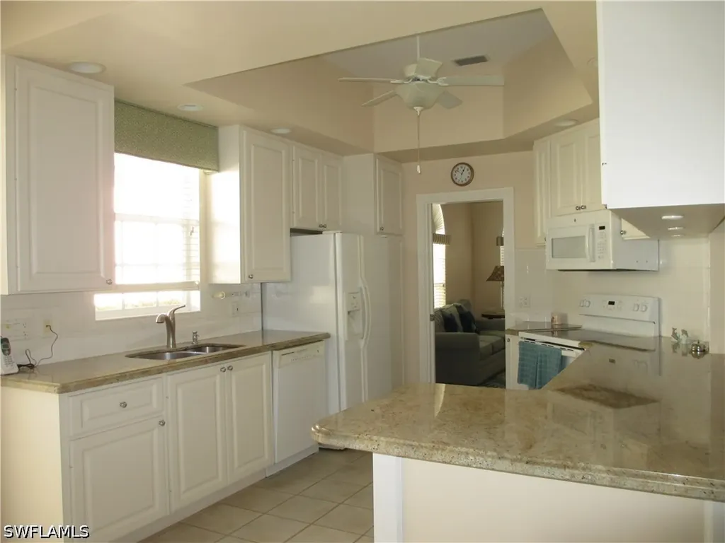 4345 Montalvo Court Naples FL 34109