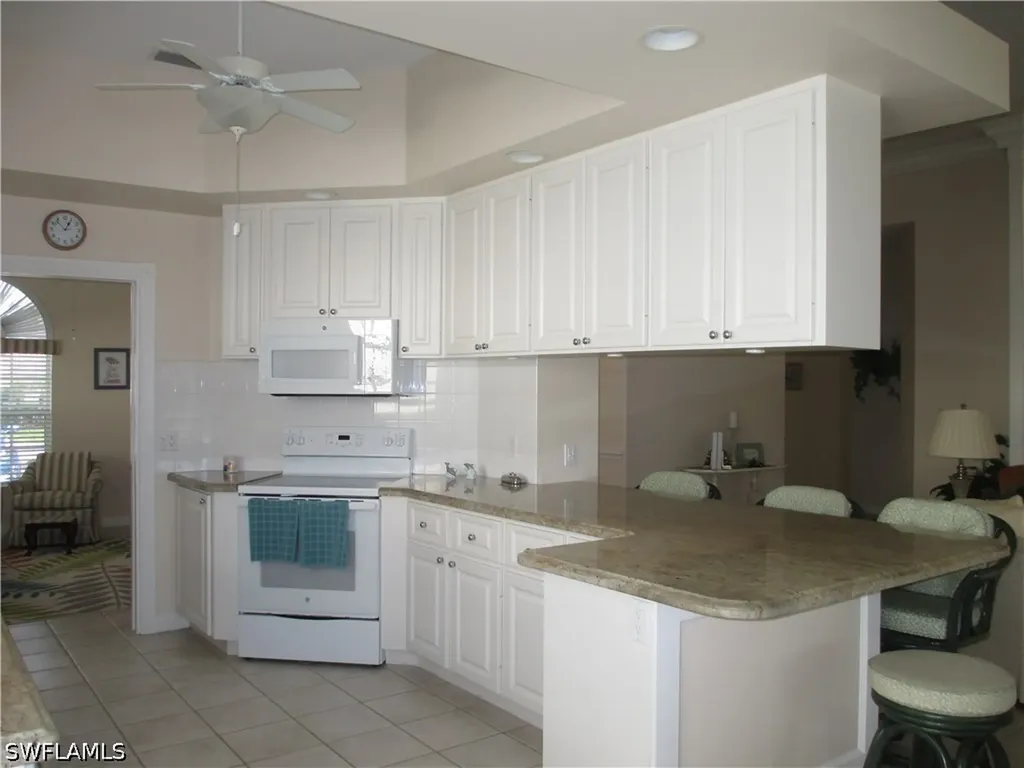 4345 Montalvo Court Naples FL 34109