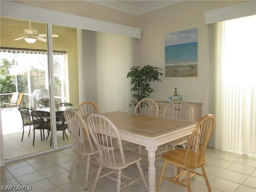 4345 Montalvo Court Naples FL 34109