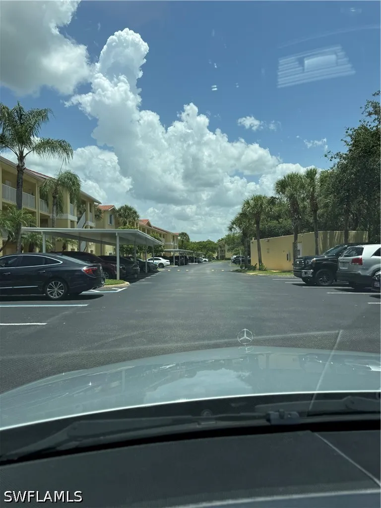 8275 Key Royal Circle Naples FL 34119
