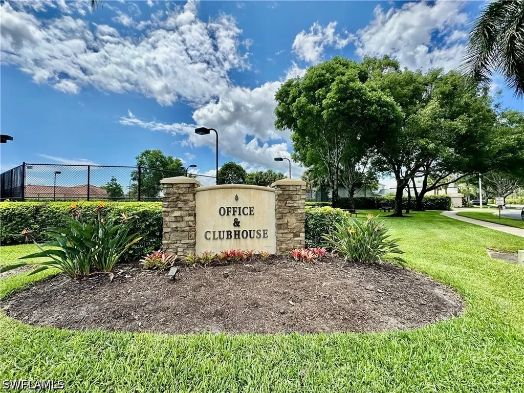 14511 Jekyll Island Court Naples FL 34119