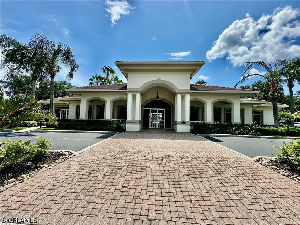 14511 Jekyll Island Court Naples FL 34119