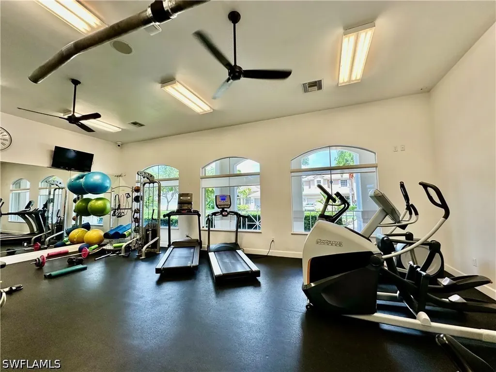 14511 Jekyll Island Court Naples FL 34119