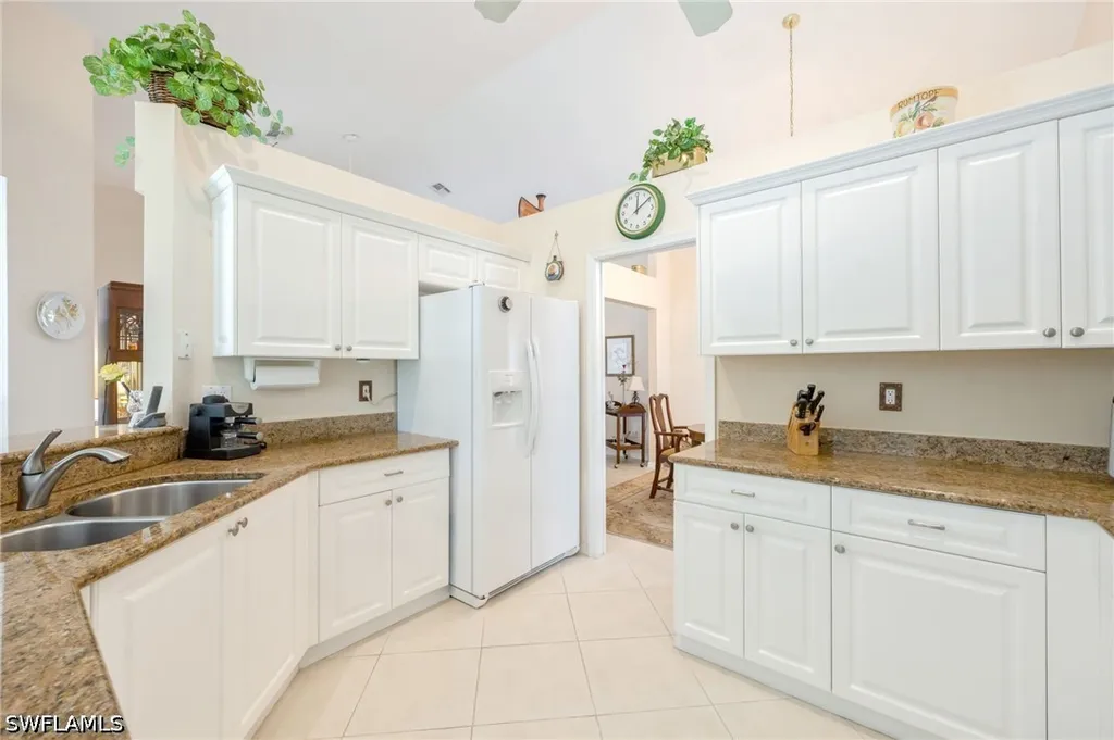 2232 Piccadilly Court Naples FL 34112