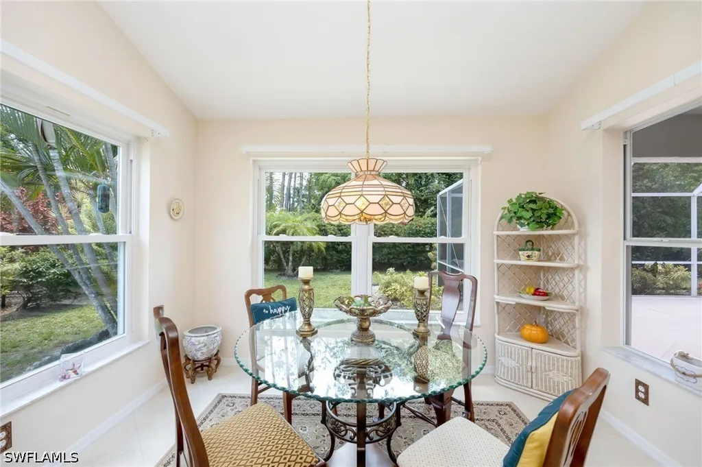 2232 Piccadilly Court Naples FL 34112