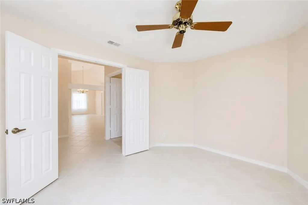 2232 Piccadilly Court Naples FL 34112