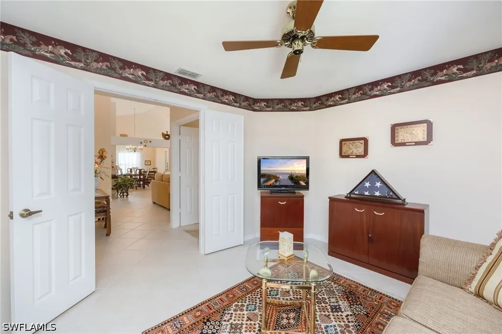 2232 Piccadilly Court Naples FL 34112