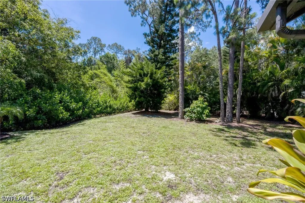 2232 Piccadilly Court Naples FL 34112