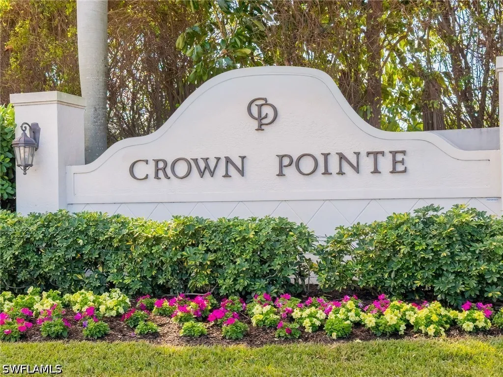 2232 Piccadilly Court Naples FL 34112