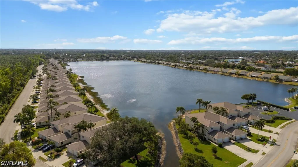 2232 Piccadilly Court Naples FL 34112