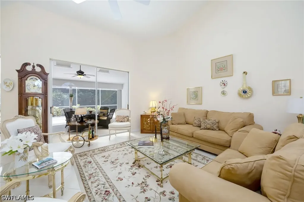2232 Piccadilly Court Naples FL 34112