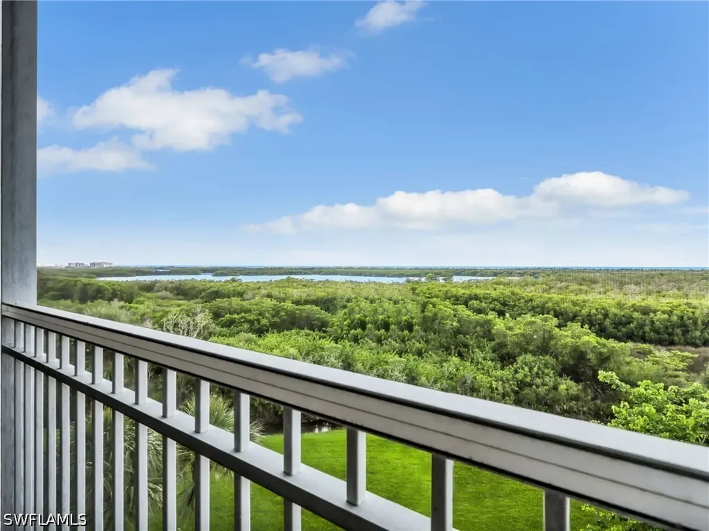 1001 Arbor Lake Drive Naples FL 34110