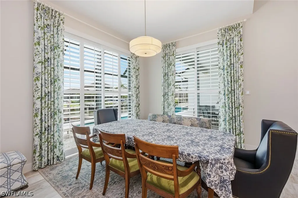 931 Ivory Court Marco Island FL 34145
