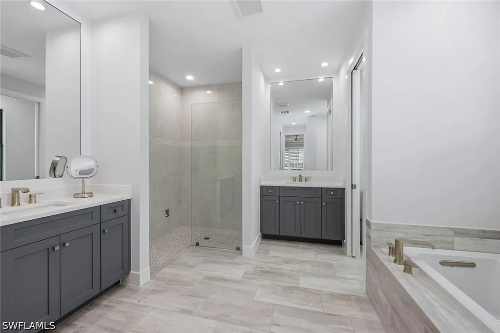 931 Ivory Court Marco Island FL 34145