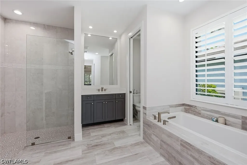 931 Ivory Court Marco Island FL 34145