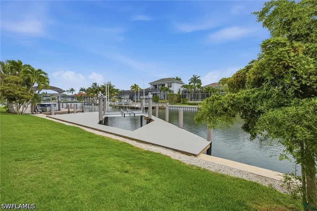 931 Ivory Court Marco Island FL 34145
