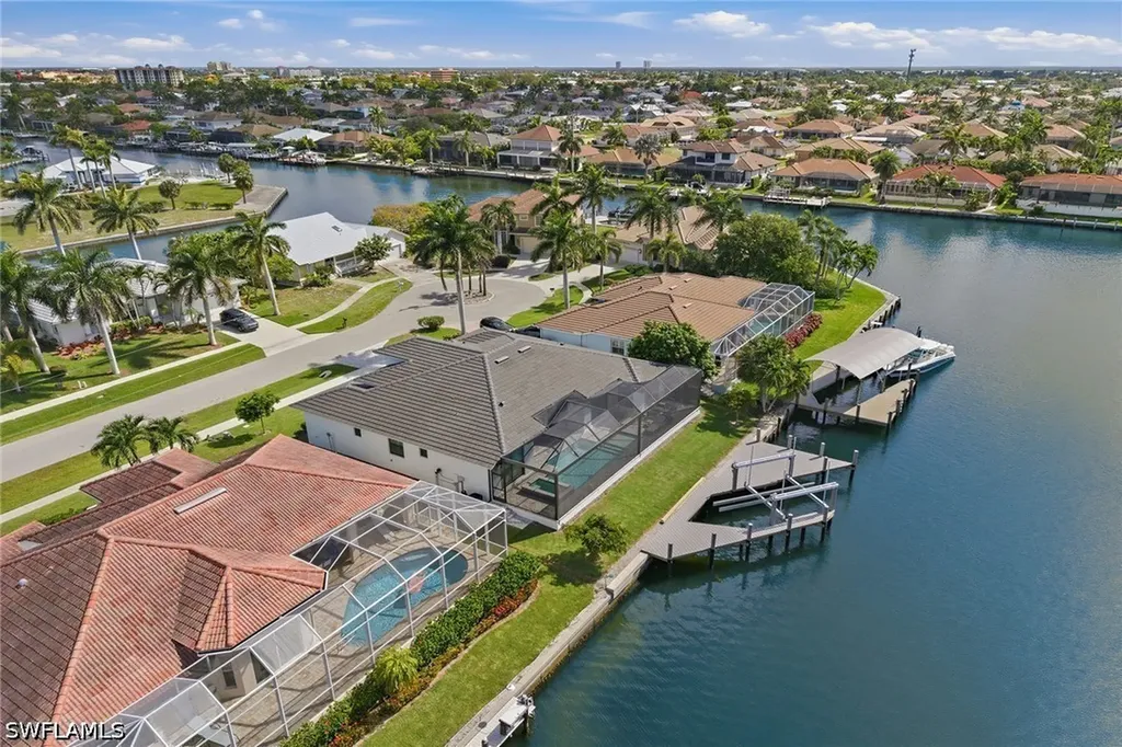 931 Ivory Court Marco Island FL 34145