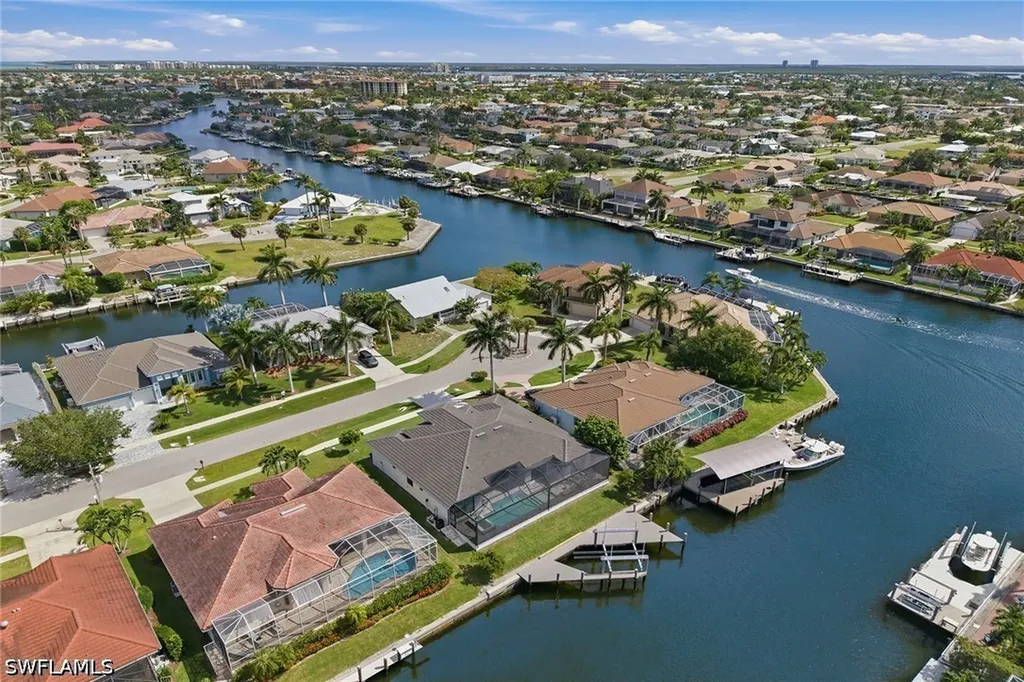 931 Ivory Court Marco Island FL 34145