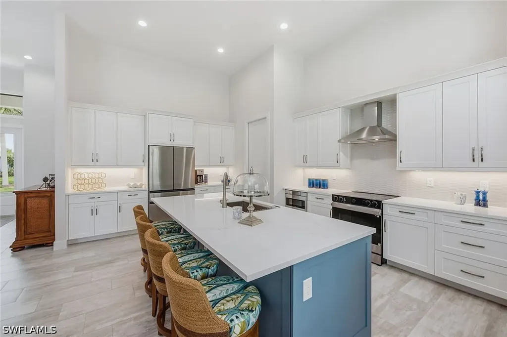 931 Ivory Court Marco Island FL 34145