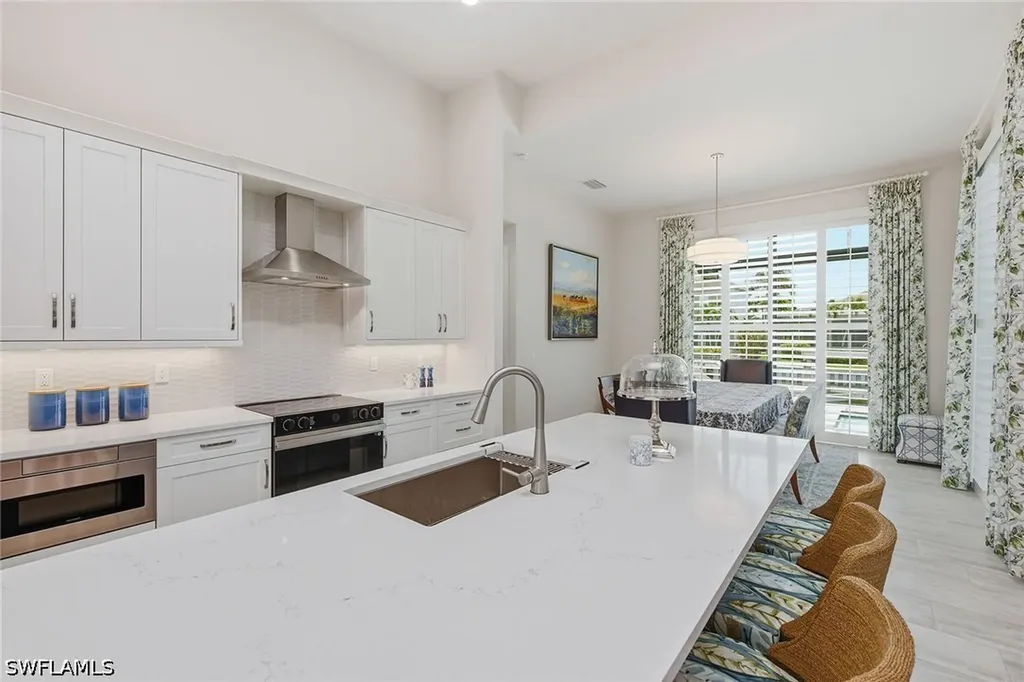 931 Ivory Court Marco Island FL 34145
