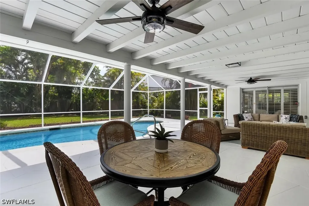740 Park Shore Drive Naples FL 34103