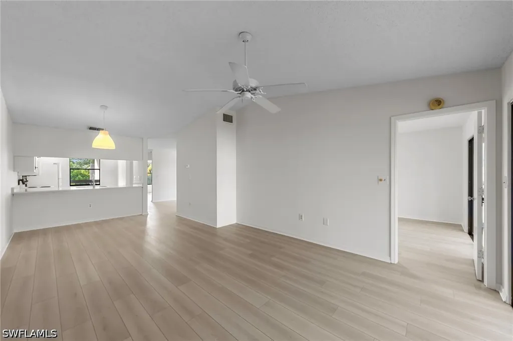 9265 Lake Park Drive Fort Myers FL 33919