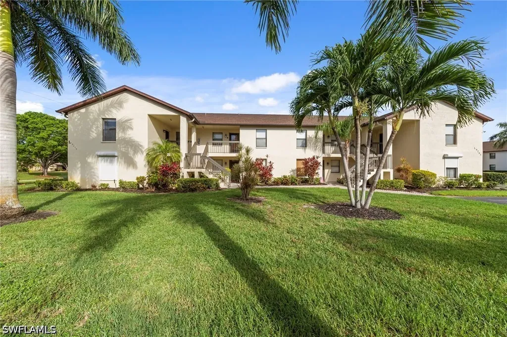 9265 Lake Park Drive Fort Myers FL 33919