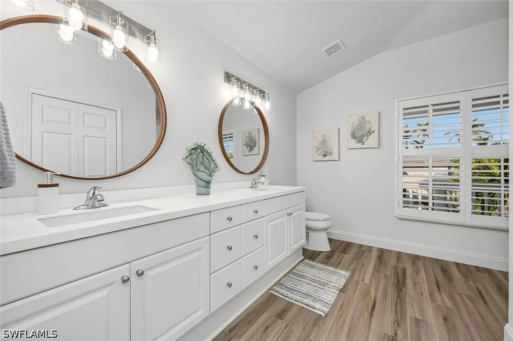 2736 Gulfview Drive Naples FL 34112
