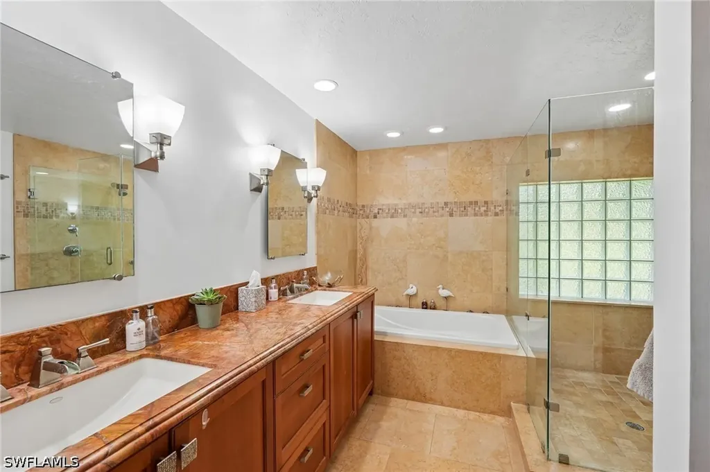 4980 Tamarind Ridge Drive Naples FL 34119