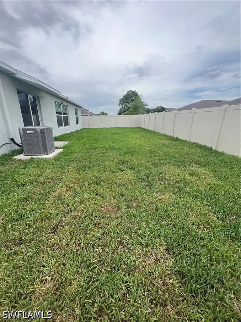 444 Serenity Mill Loop Ruskin FL 33570