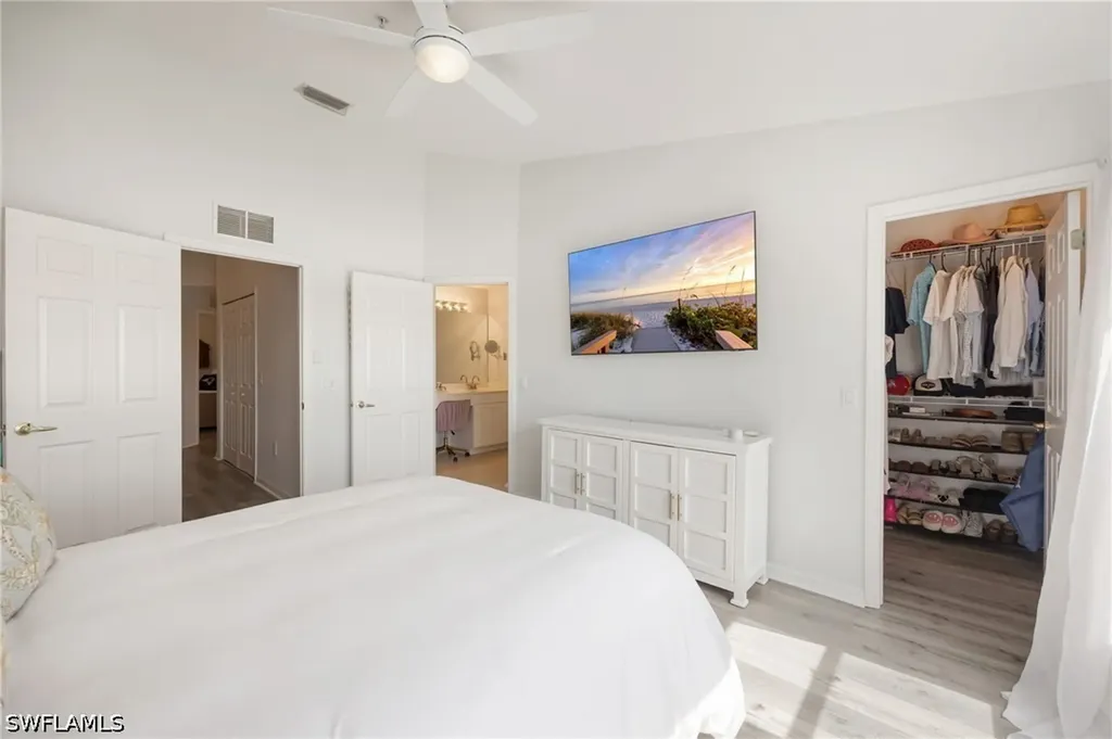 1058 Albany Court Naples FL 34105
