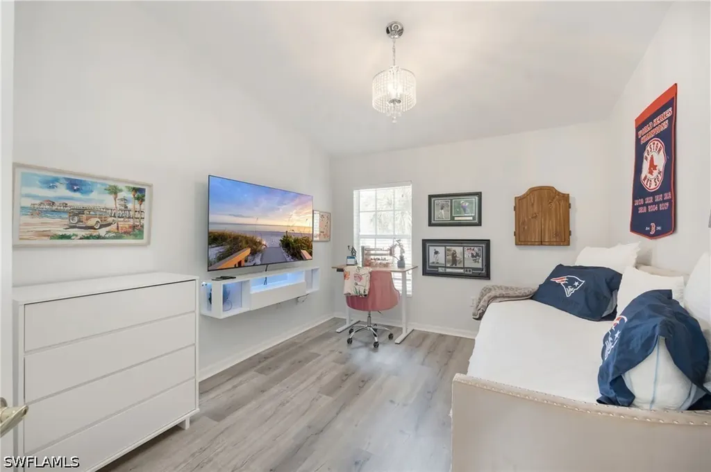 1058 Albany Court Naples FL 34105
