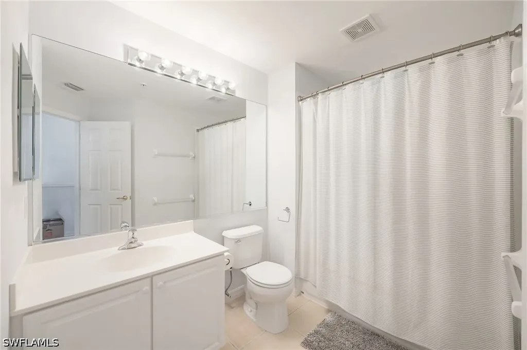 1058 Albany Court Naples FL 34105