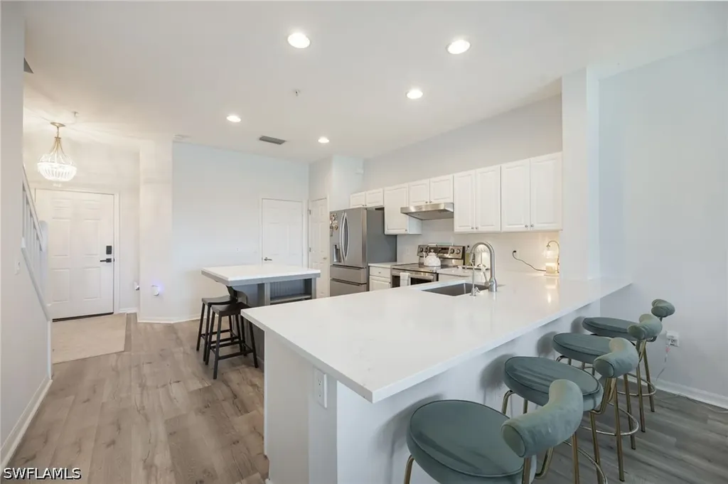 1058 Albany Court Naples FL 34105
