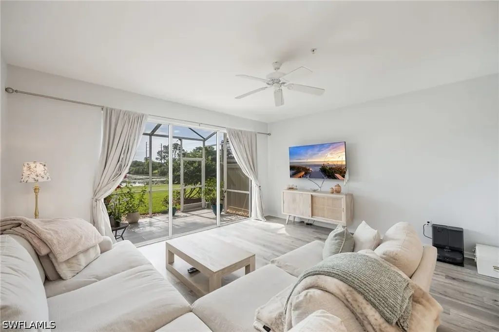 1058 Albany Court Naples FL 34105