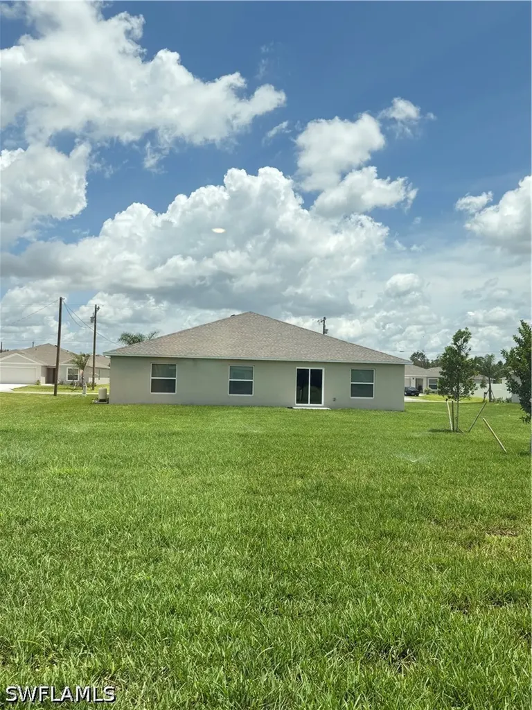 337 Marabou Drive Lehigh Acres FL 33974