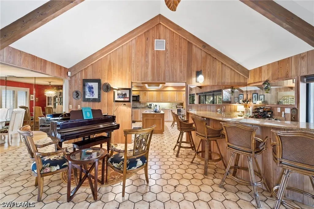 3695 Gordon Drive Naples FL 34102