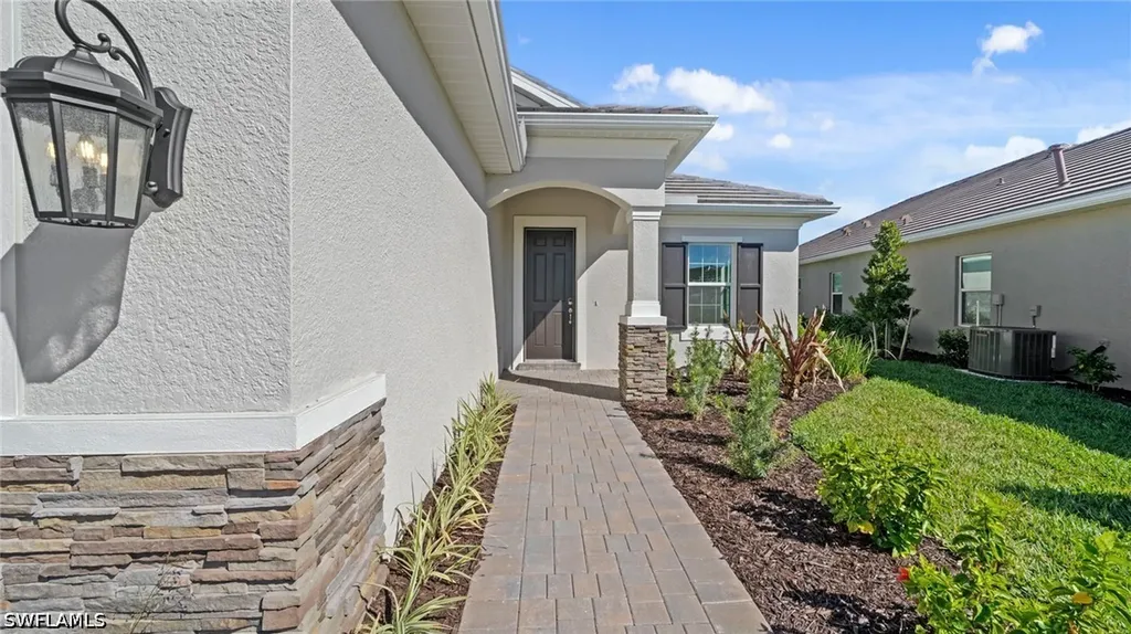 2968 Heritage Pines Drive Fort Myers FL 33905