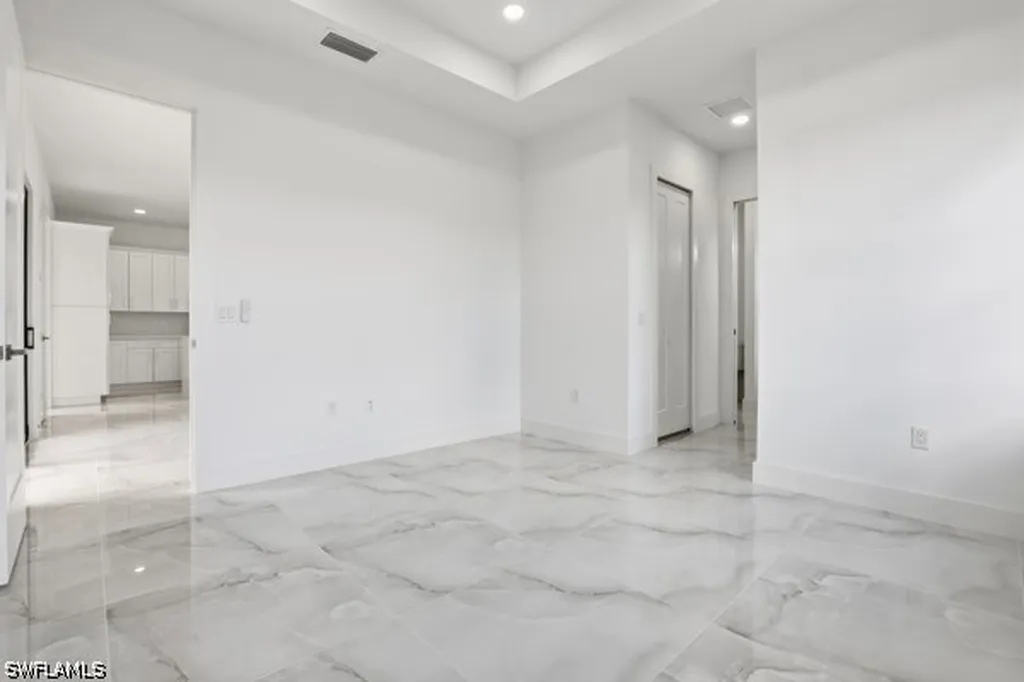 4221 22nd Street SW Lehigh Acres FL 33976