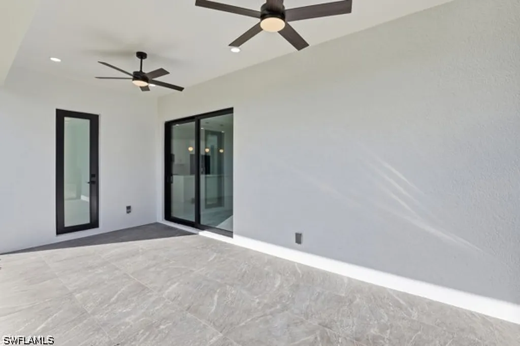 4221 22nd Street SW Lehigh Acres FL 33976