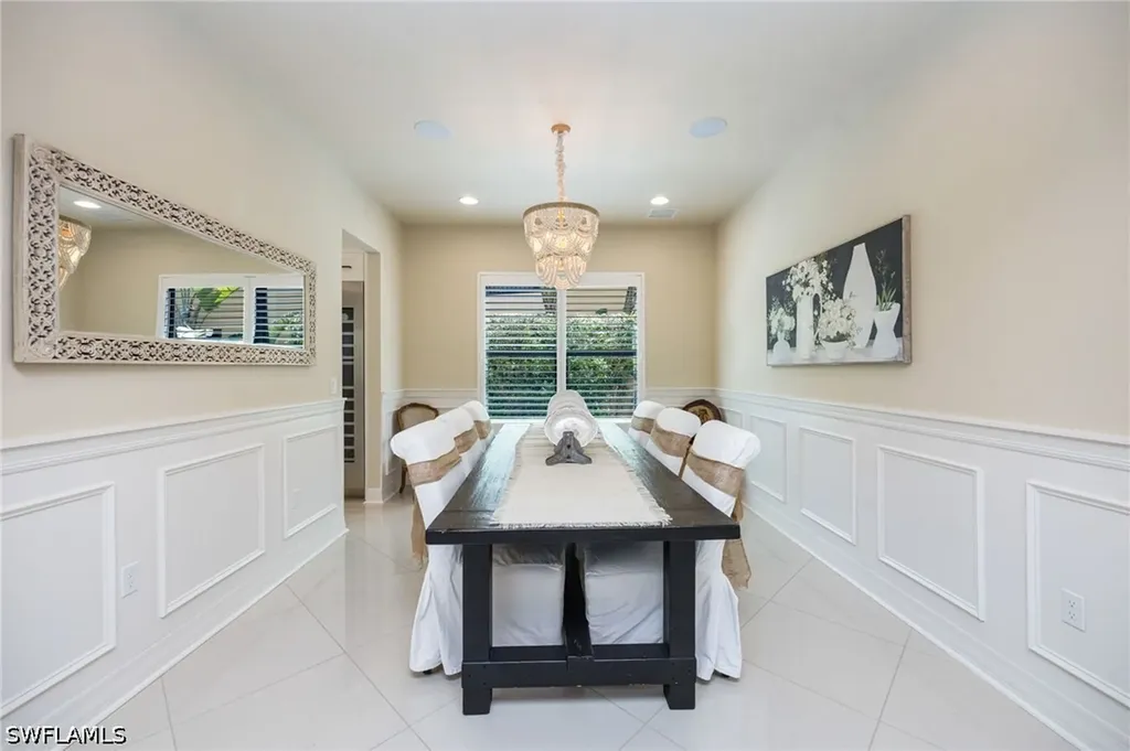 3335 Pacific Drive Naples FL 34119