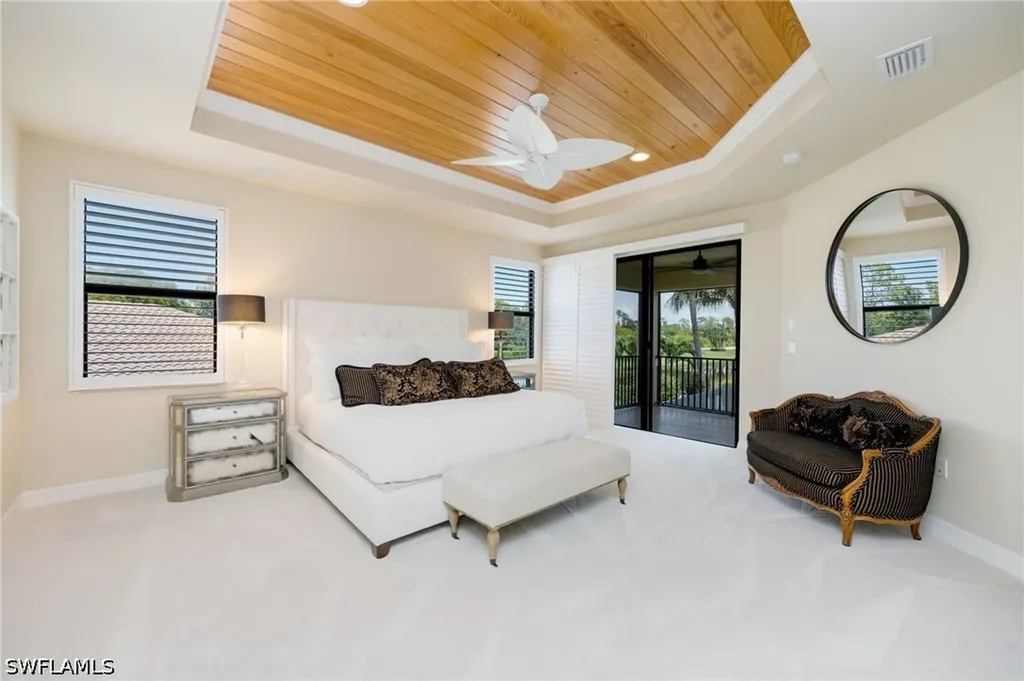3335 Pacific Drive Naples FL 34119