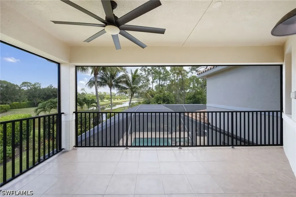 3335 Pacific Drive Naples FL 34119