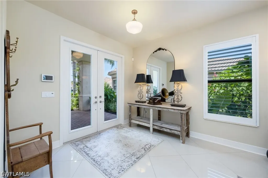 3335 Pacific Drive Naples FL 34119
