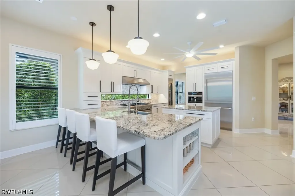 3335 Pacific Drive Naples FL 34119