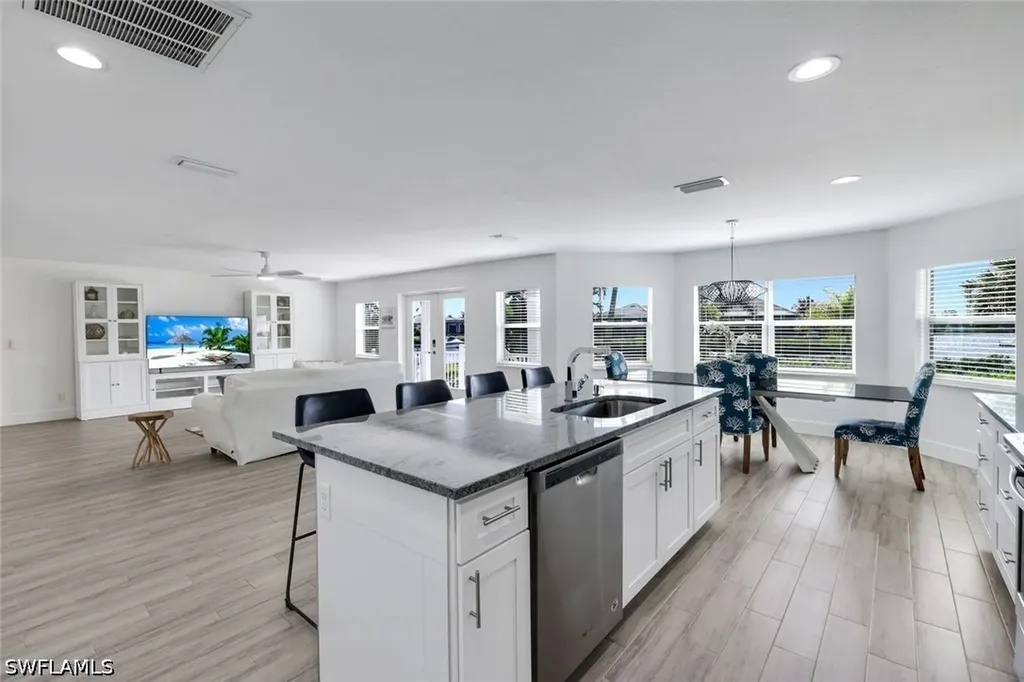 6053 Montego Bay Loop Fort Myers FL 33908