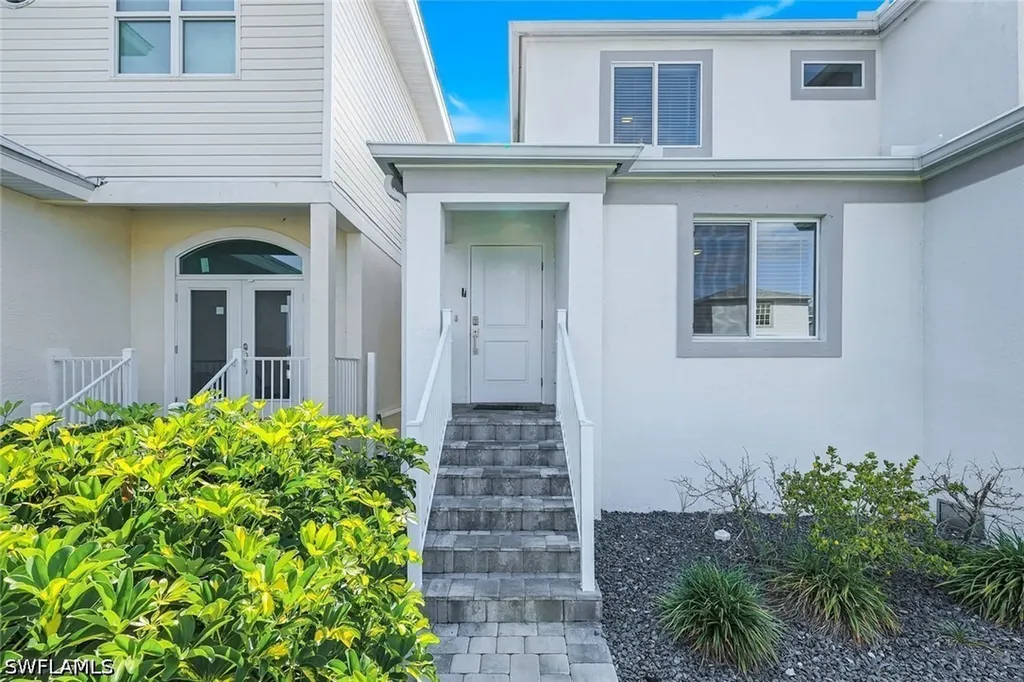 6053 Montego Bay Loop Fort Myers FL 33908
