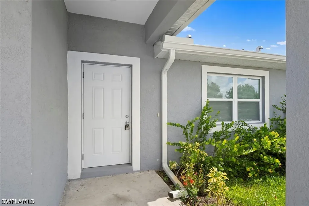 5022 25th Street SW Lehigh Acres FL 33973
